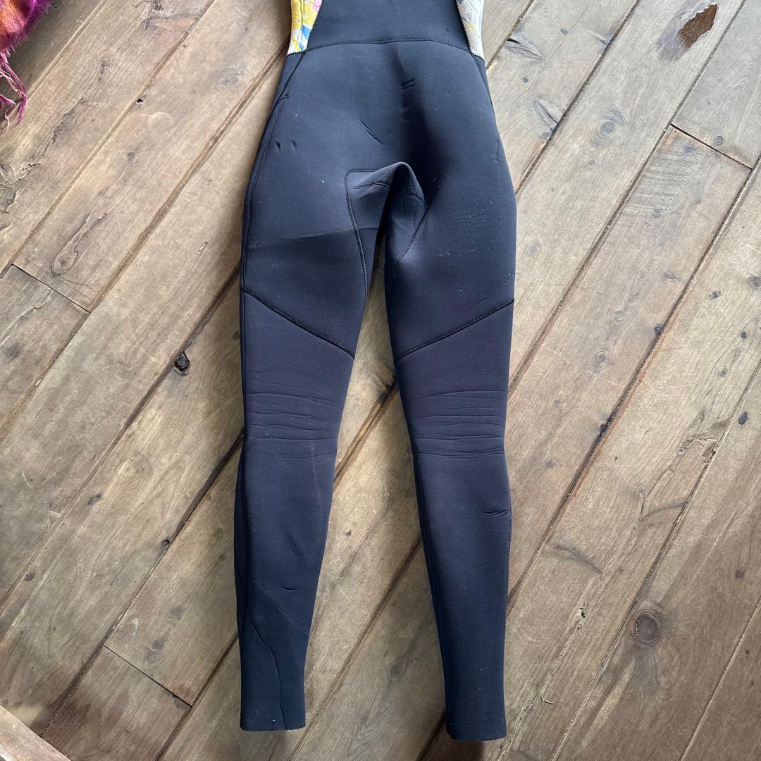 ROXY ロングジョン ウェットスーツ ブラック/マルチカラー　オーダーMサイズ