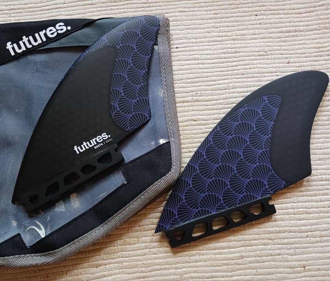 新品　サーフィン　フューチャー　ラスタ　ツインフィン