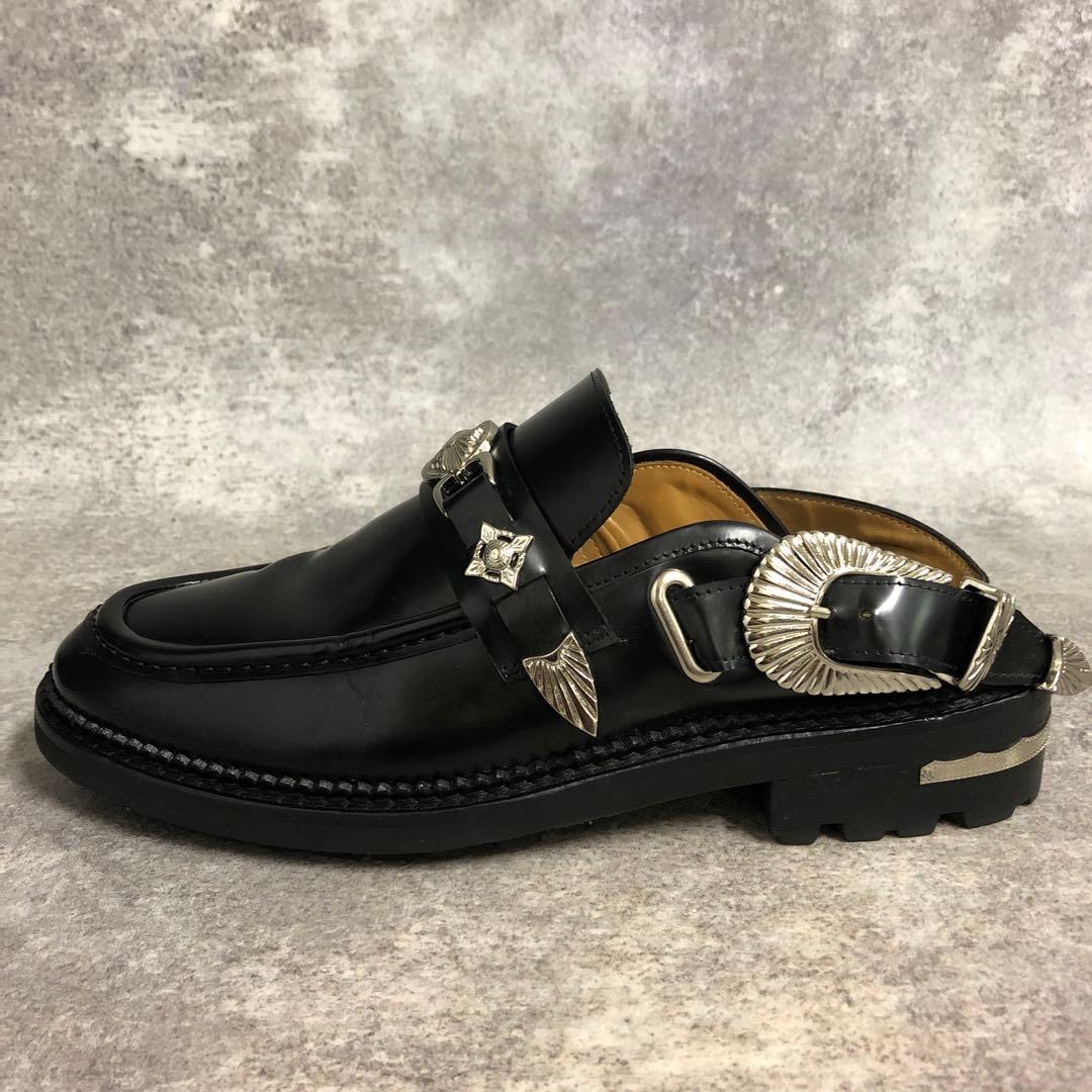 フォロー割■ TOGA PULLA ローファー バックル付き メタル