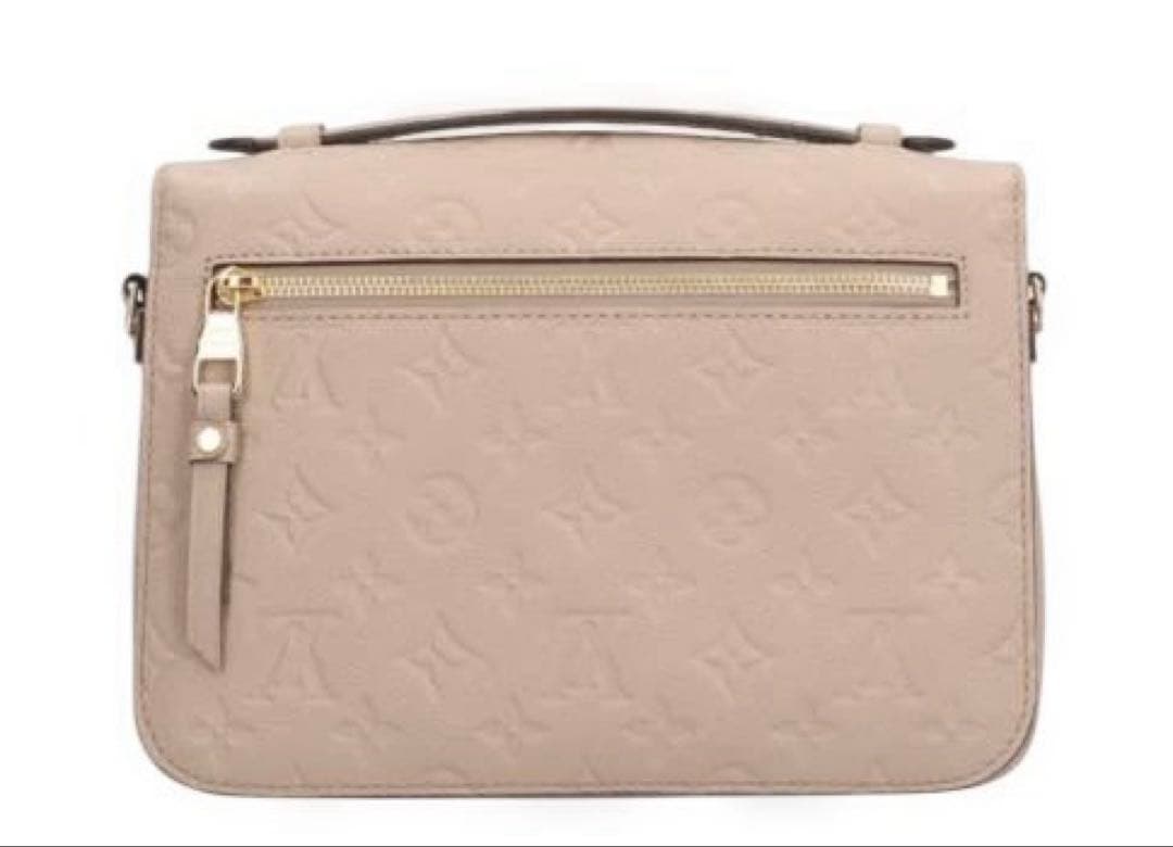 ちゃんはる ❁.。.様　　　　　ルイヴィトン ポシェットメティスMM