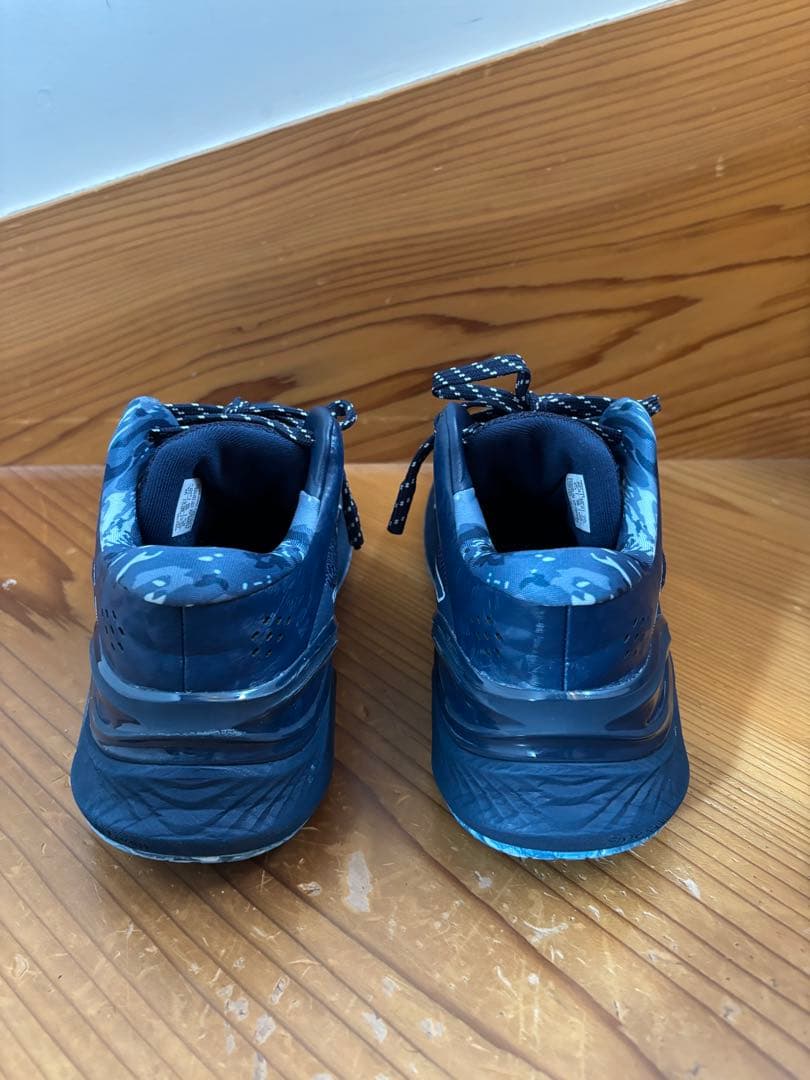 ゲルバースト28 25.5㎝　ASICS バスケットボールシューズ