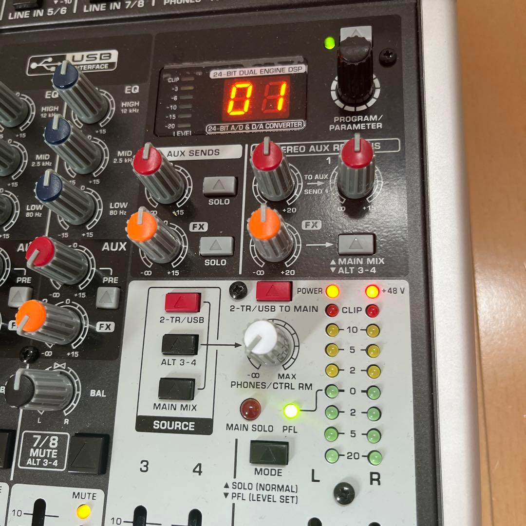 【動作品】BEHRINGER XENYX X1204USB アナログミキサー