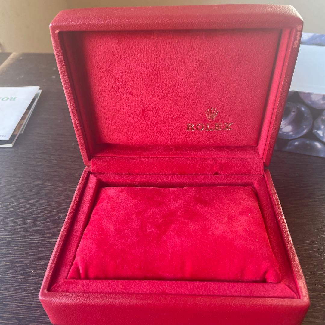 ロレックス レザー ボックス 赤