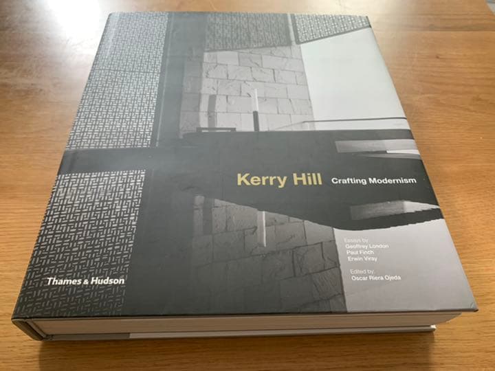 アート・デザイン・音楽 Kerry Hill  Crafting Modernism