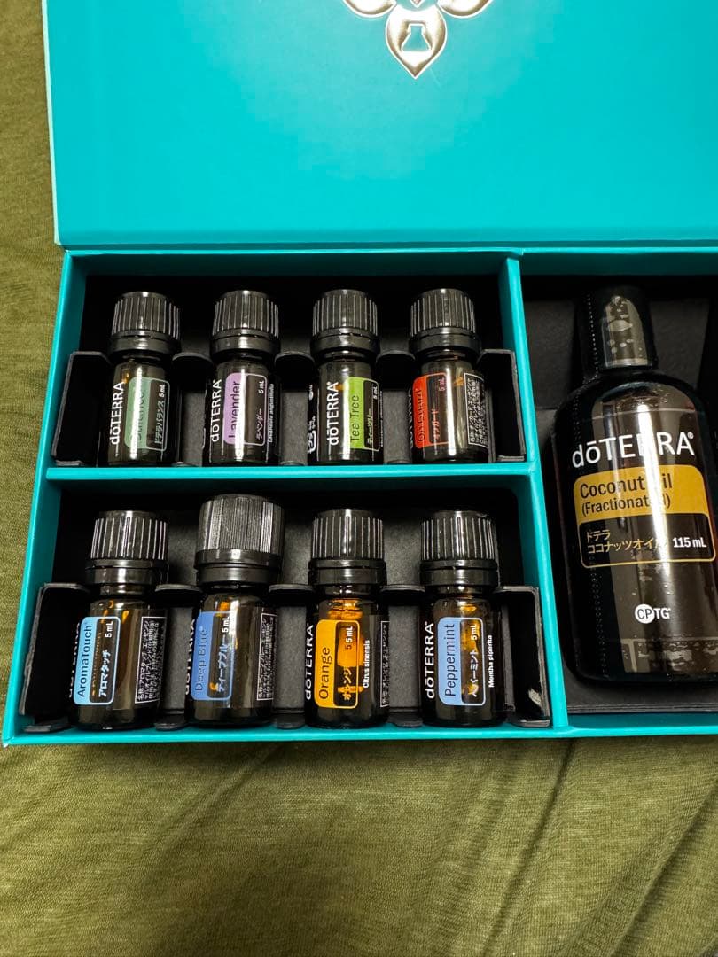 ドテラ　アロマタッチテクニカルキット➕エッセンシャルオイル