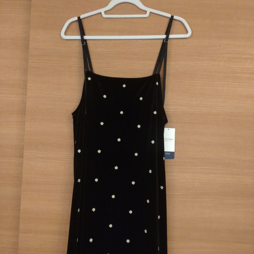 Ｂ.C STOCK ベロアフラワー刺繍ワンピース