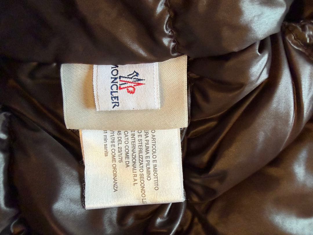 MONCLER GLADSTONE ダウンジャケット