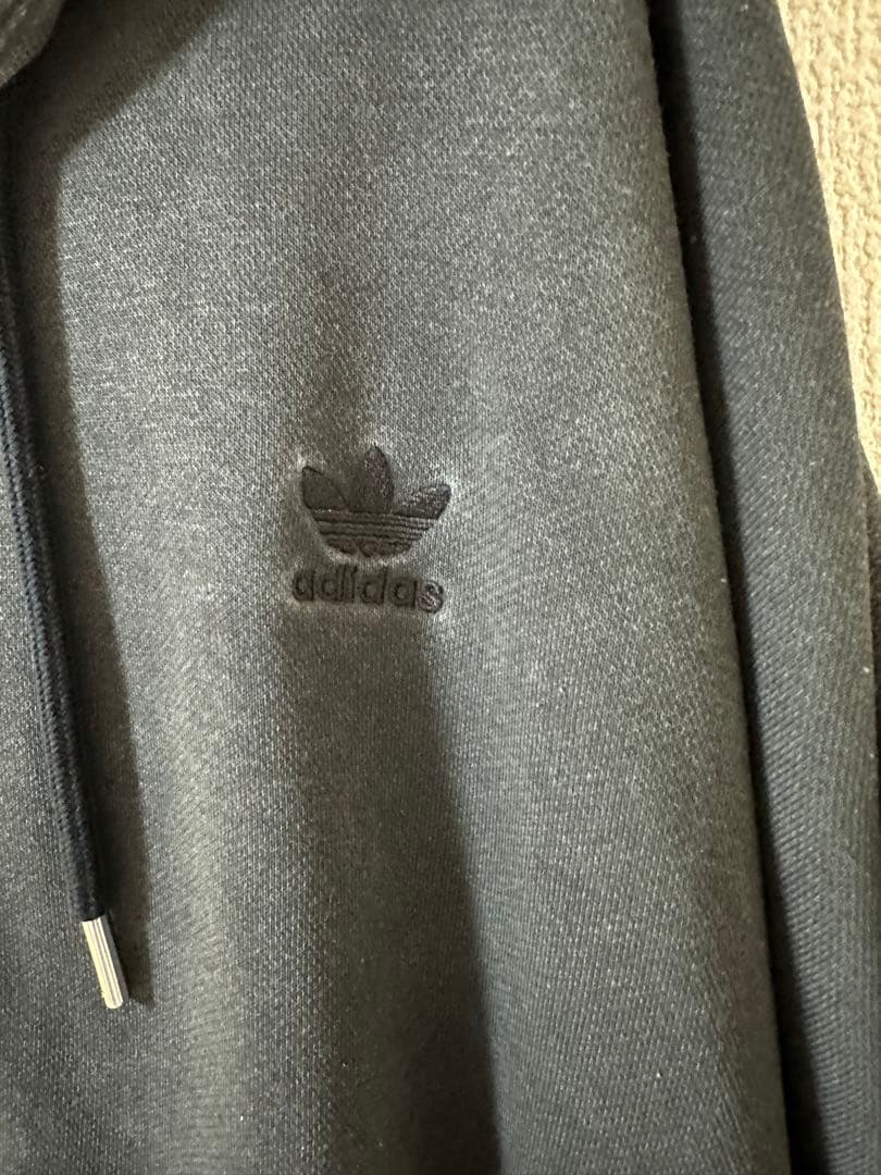 Adidasシーズン2ウォッシュド ダブルジップパーカー