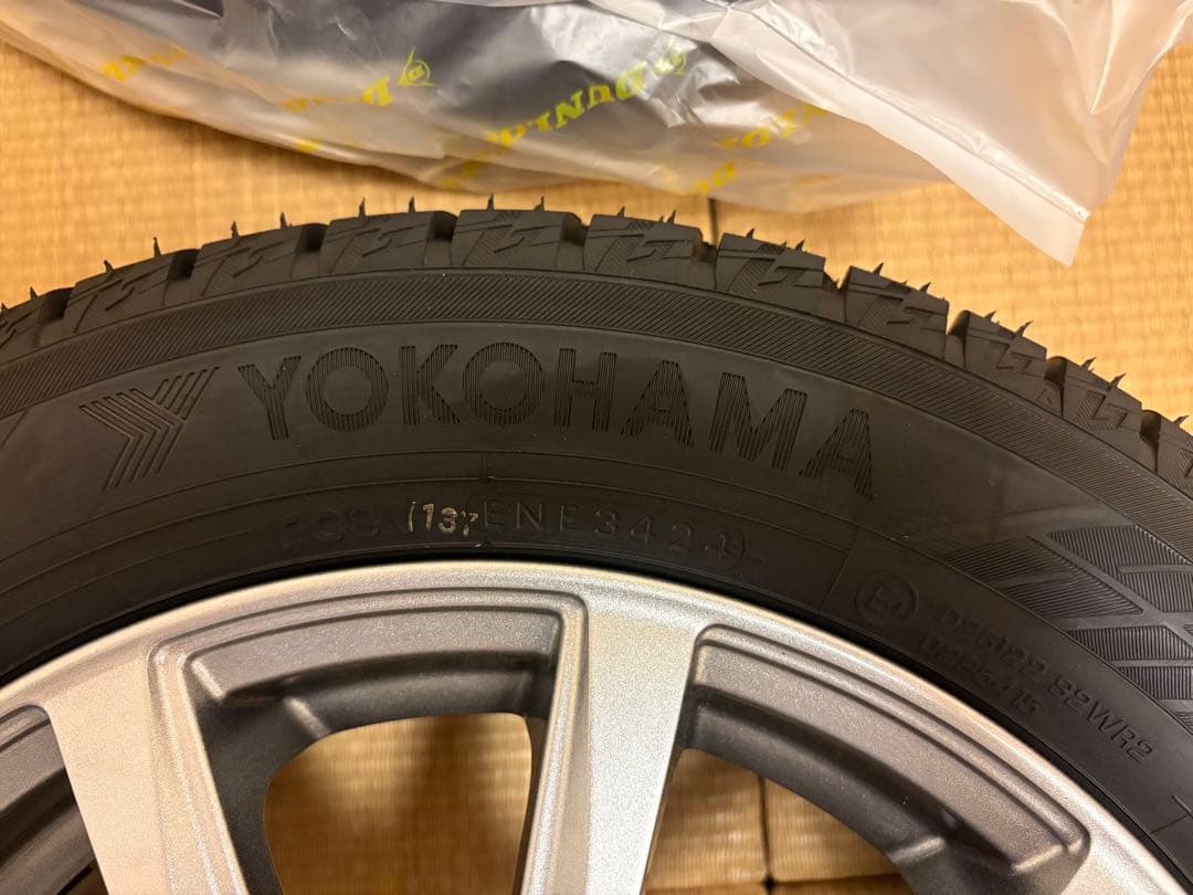 YOKOHAMA スタッドレスタイヤホイール4本セット155/65R14 75Q