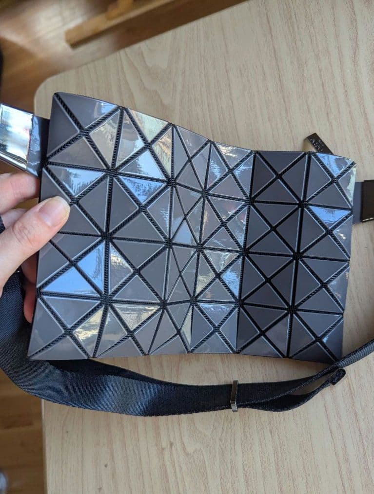 バオバオ イッセイミヤケ ボディバッグ