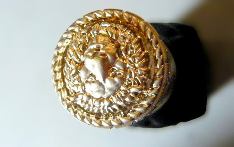 新品 VERSACE Black Jeans 75ml 香水 ベルサーチ