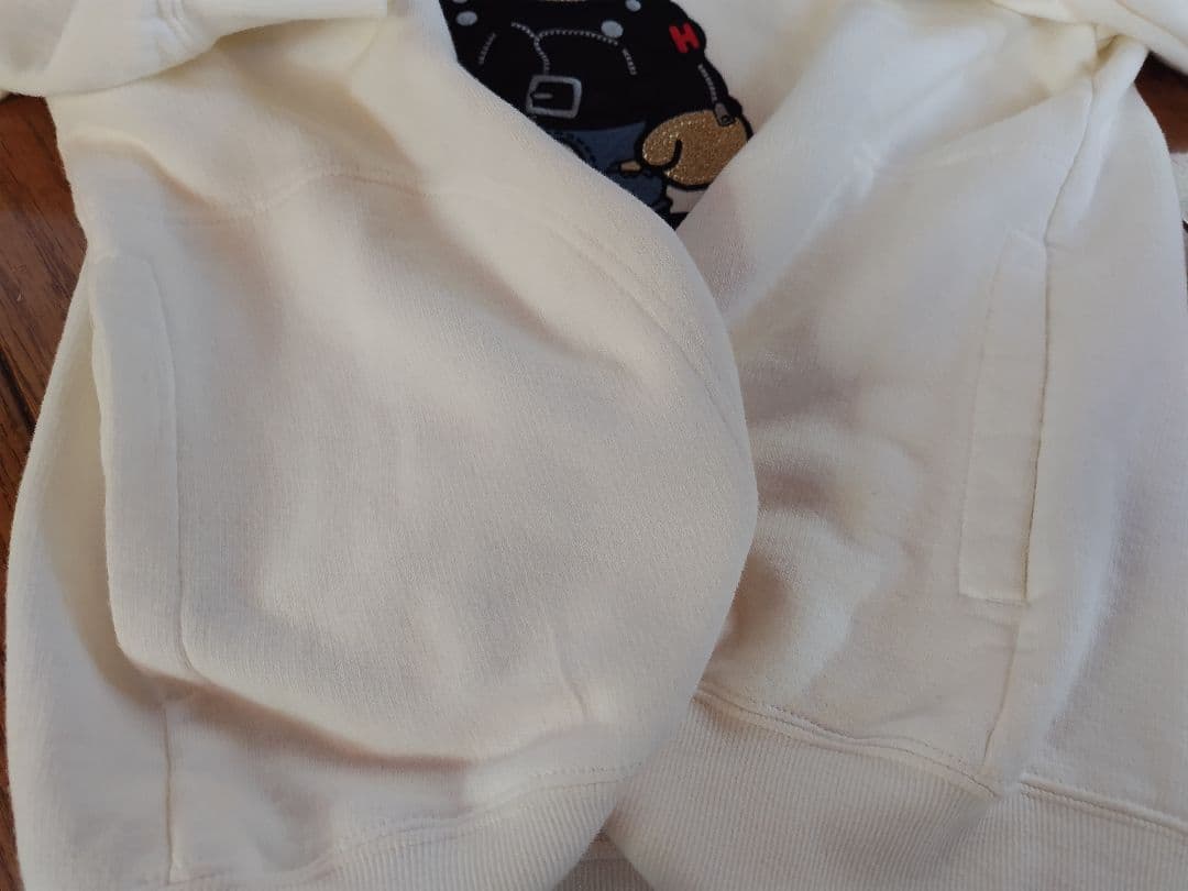 [お値下げしました]ヒステリックグラマー　ヒスベア　スパンコールパーカー