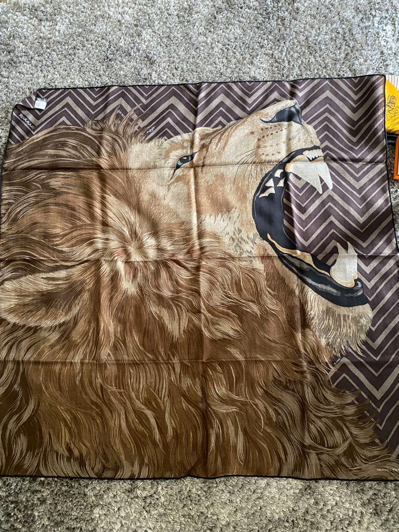 新品未使用　エルメス　カレ100 ROAAAAAR！ブラウン