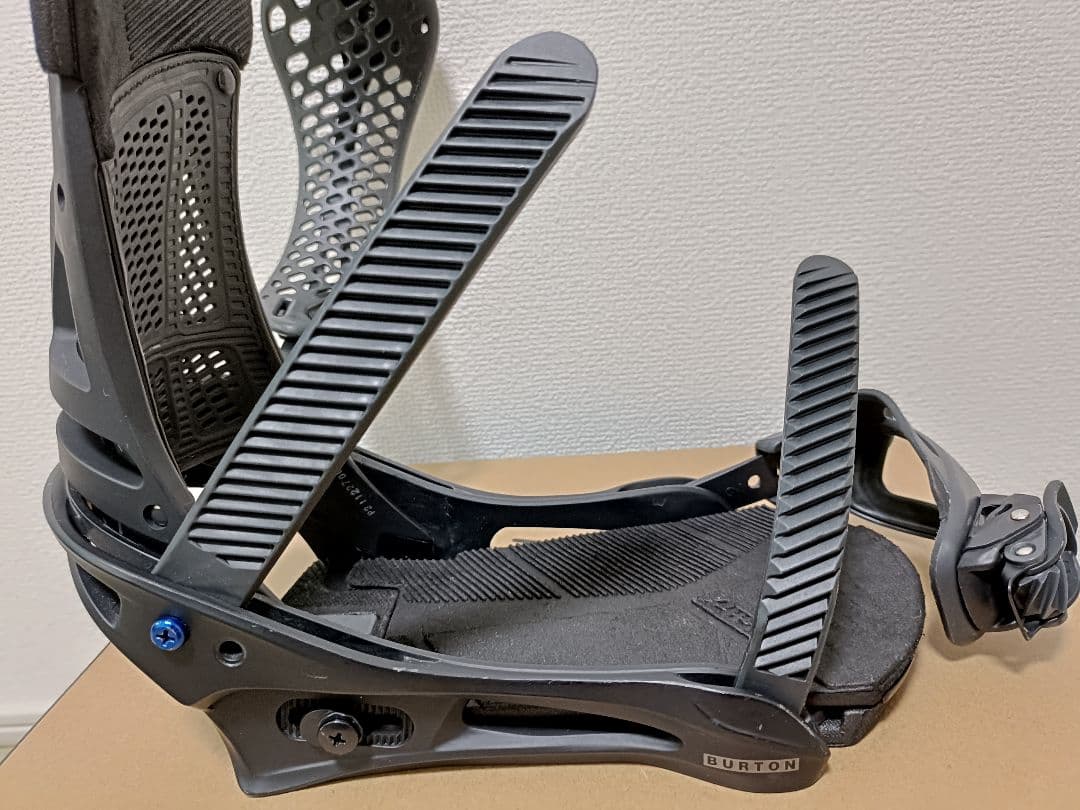 Burton バインディング マラビータ 22-23 Sサイズ