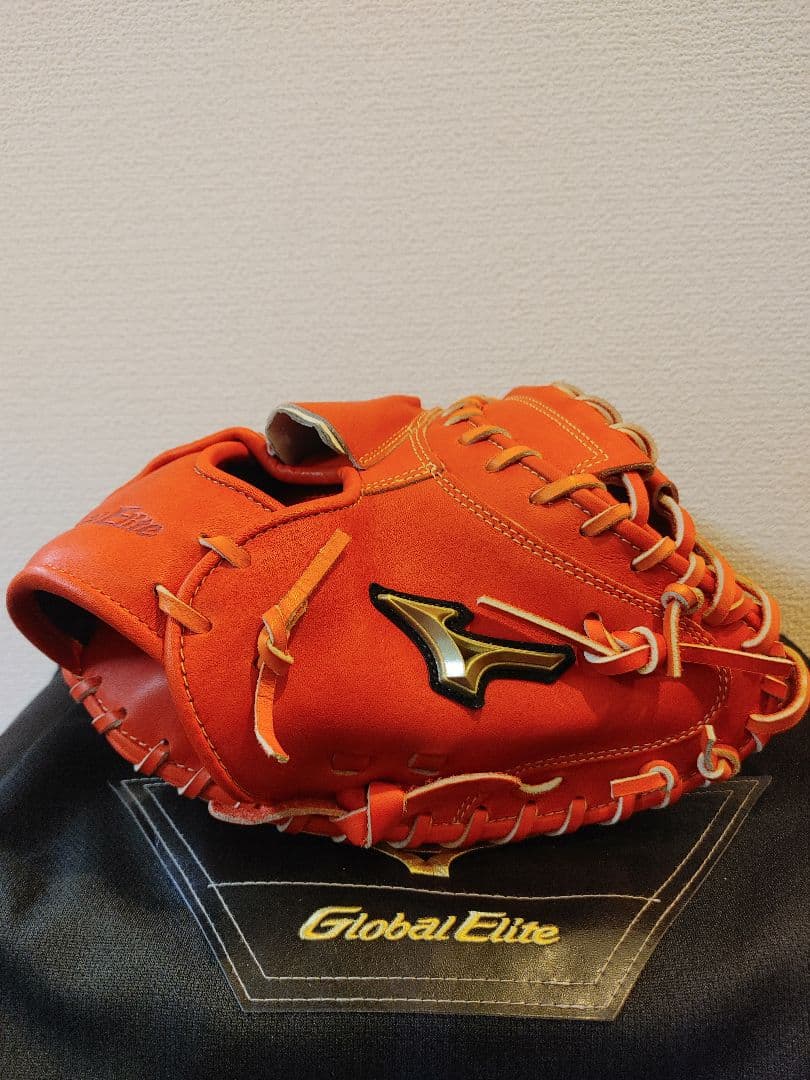 未使用　ミズノ　硬式　グローバルエリート　キャッチャー　スプレンディッドオレンジ