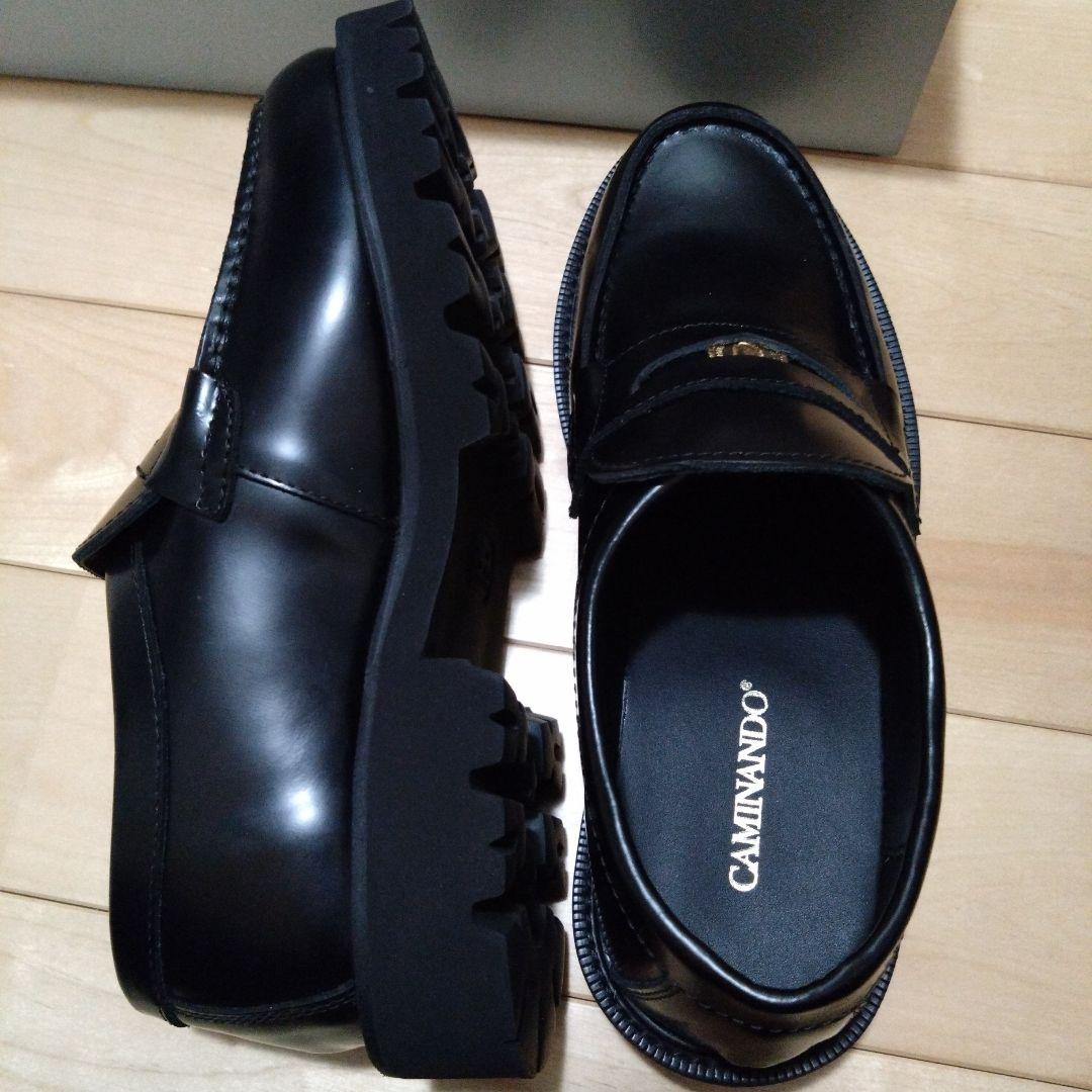 新品未使用カミナンド ローファー24.5〜25cm