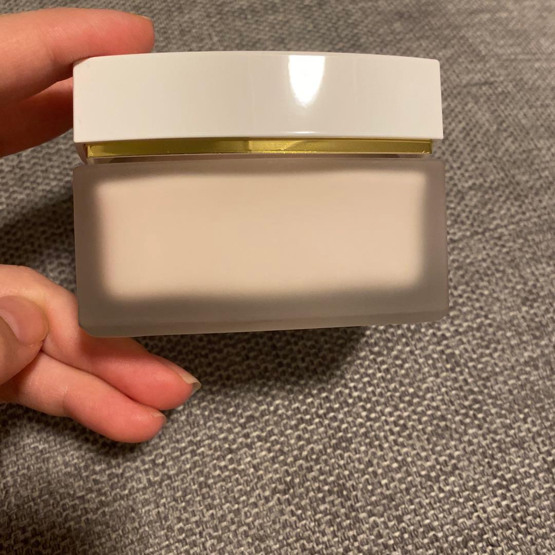 シャネル N°5ザ ボディクリーム　150g