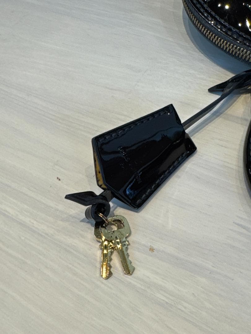 ルイヴィトン　M91611　アルマPM　モノグラムヴェルニ　ブルーアンフィニ