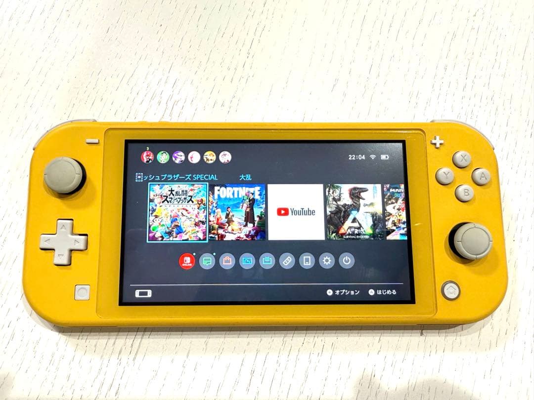 ニンテンドースウィッチライト　イエロー