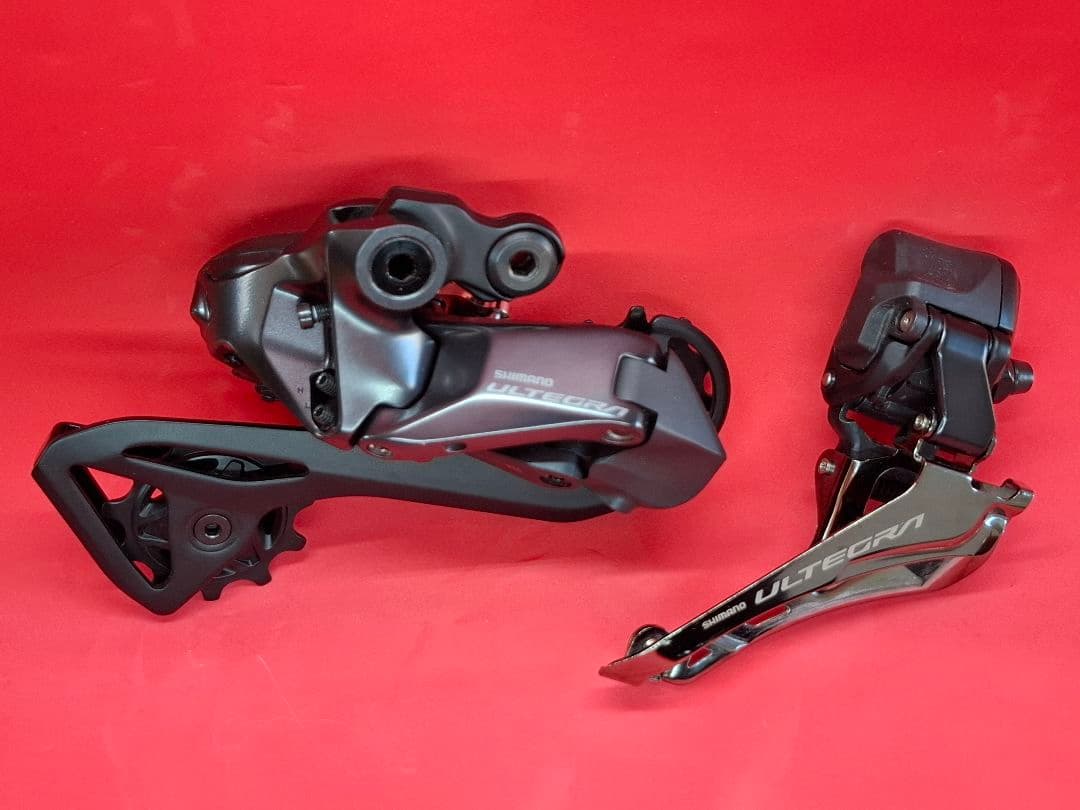 SHIMANO Ultegra R8150 ディレイラーセット
