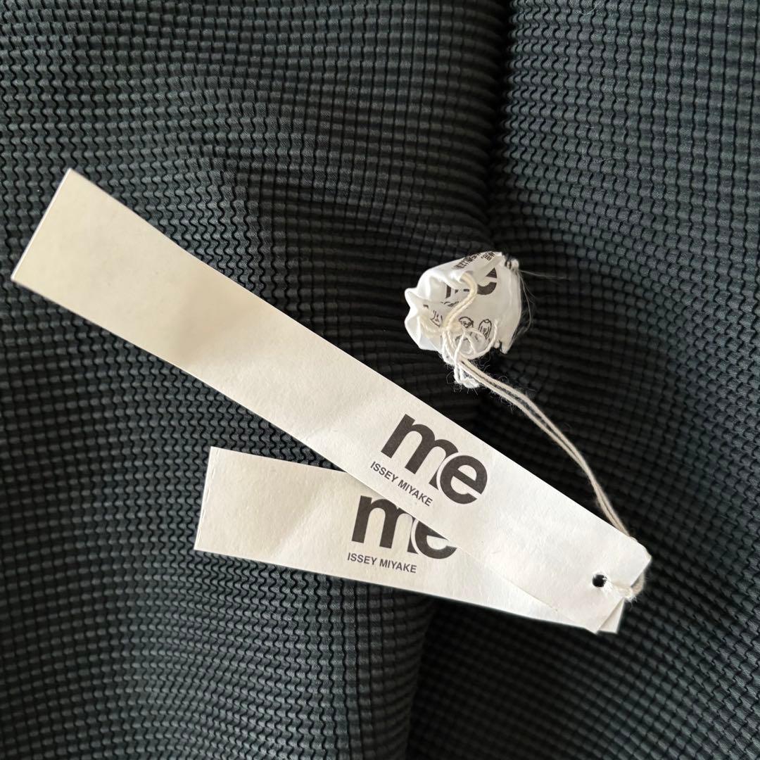 ＊タグ付き新品＊me by issey miyake 長袖カットソー 黒
