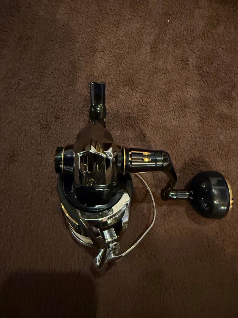 ほぼ新品　STELLA SW 5000 XG スピニングリール