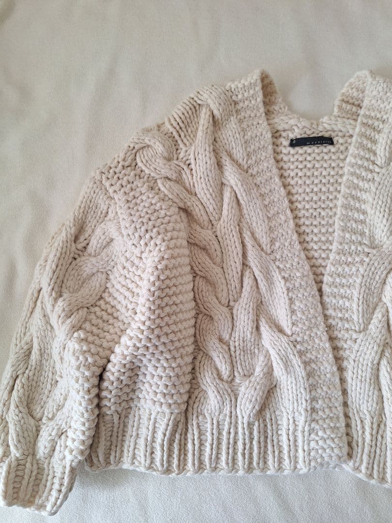 martinique マルティニーク ニット ケーブルカーディガン ホワイト