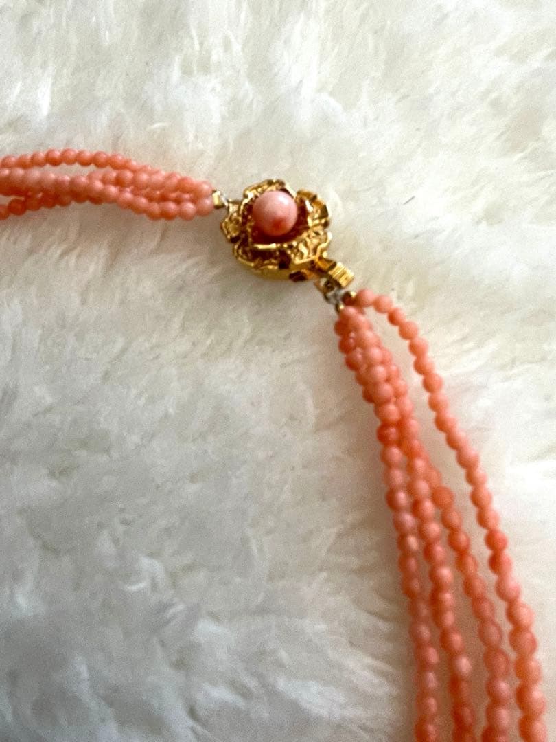 A*l様 値下‼️未使用　珊瑚4連ネックレス