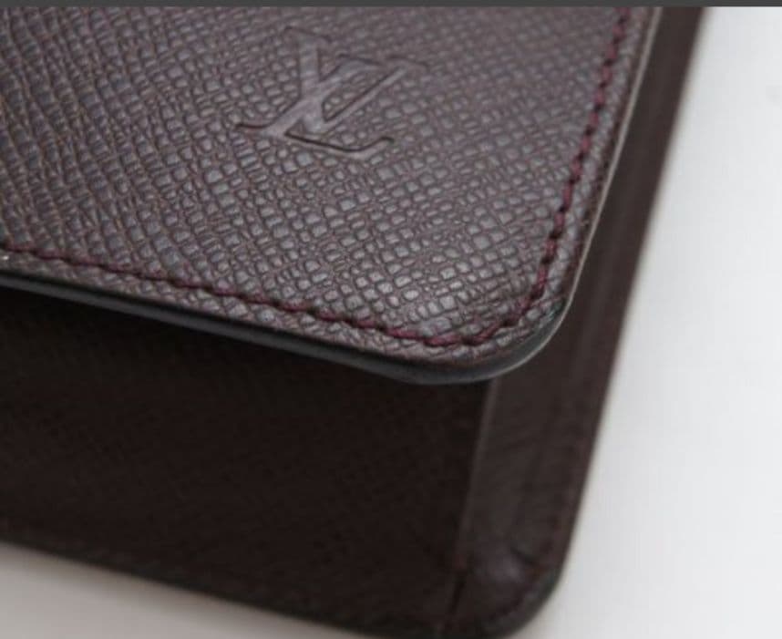 【美品】ルイヴィトン タイガ ポシェットクラド ボルドー セカンドバッグ