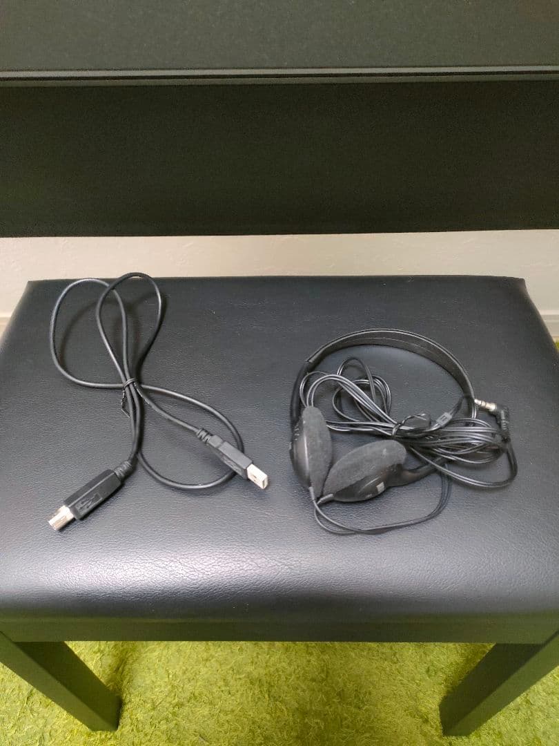 美品　KORG　電子ピアノ　LP-380 88鍵盤　　高低自在椅子　取扱説明書