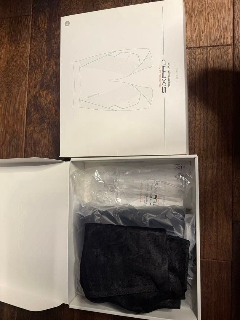 SIXPAD シックスパッド コアベルト・Hip&Leg 2点セット　Ｍサイズ