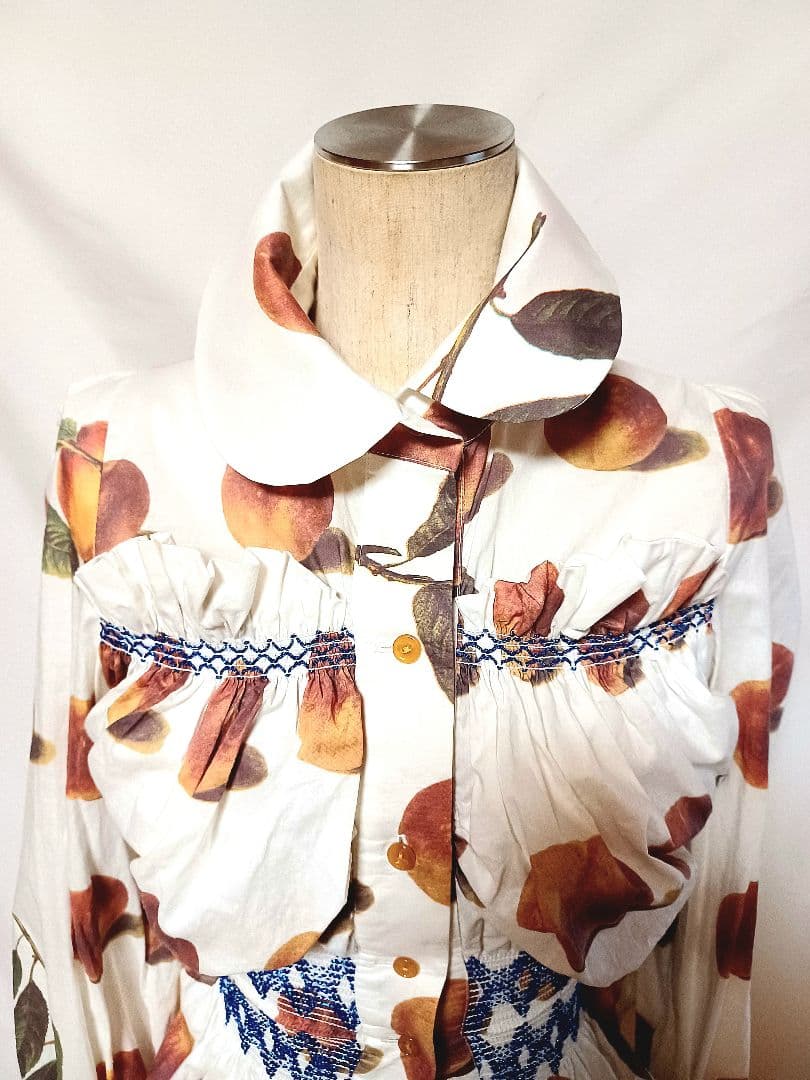 ヴィヴィアンウエストウッド　1997コレクション　ピーチ柄シャーリングブラウス