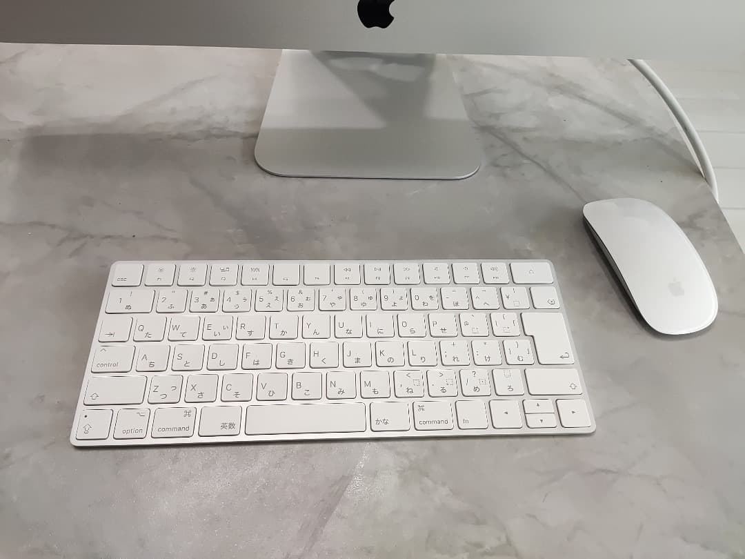 iMac Retina 4K 21.5インチ　2019