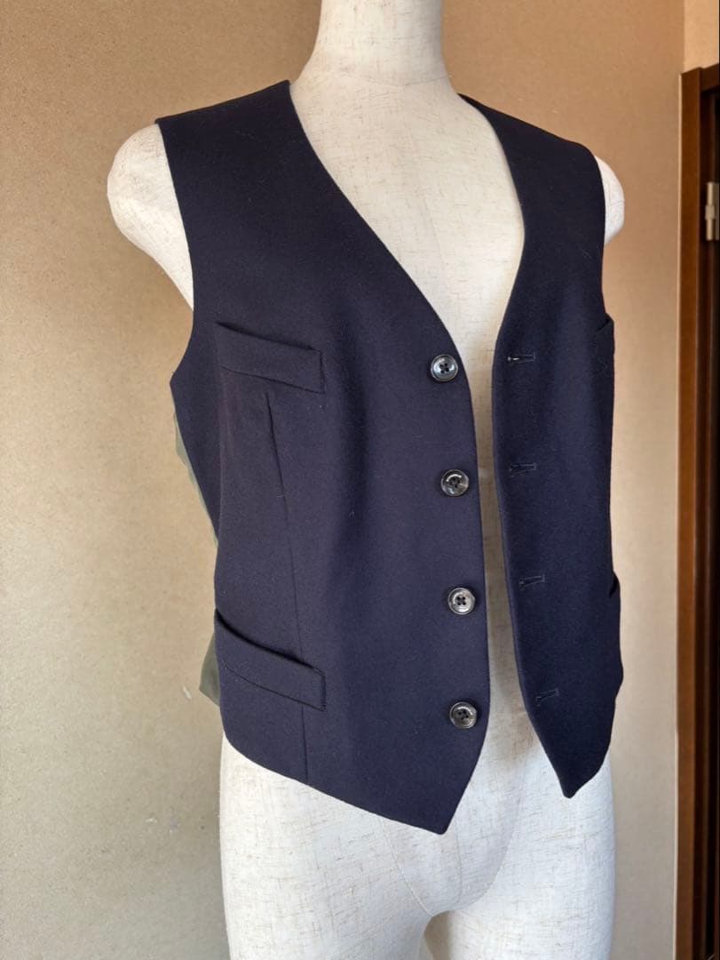 マディソンブルー　ネイビー ノースリーブ ベスト