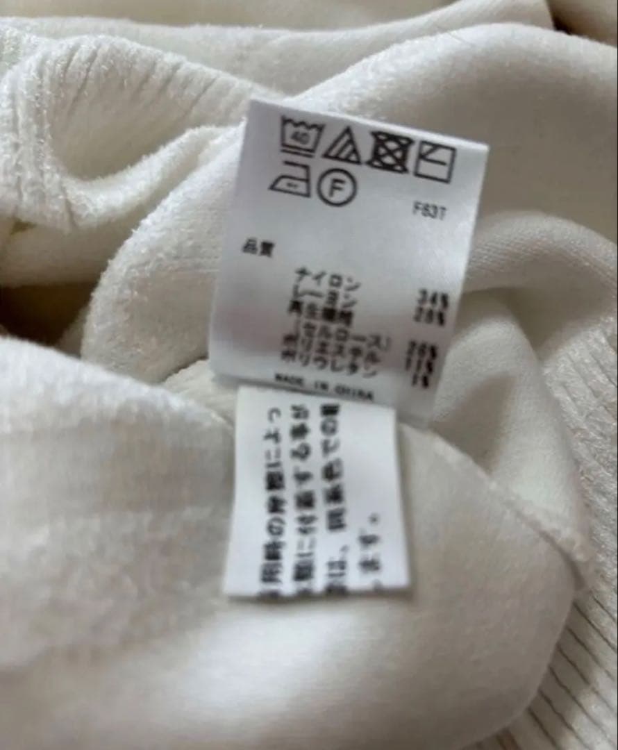 23区ゴルフ　モックセーター&ニットスカート