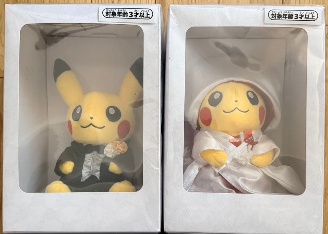 ポケモンセンターオリジナル　ポケモンウェディング　和装、洋装ピカチュウぬいぐるみ
