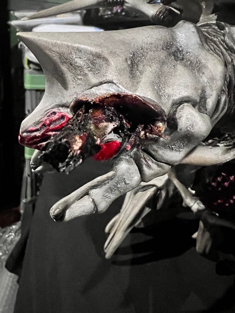 レギオン ガメラ2 レギオン ダメージVer 赤目 フィギュア　ジャンク