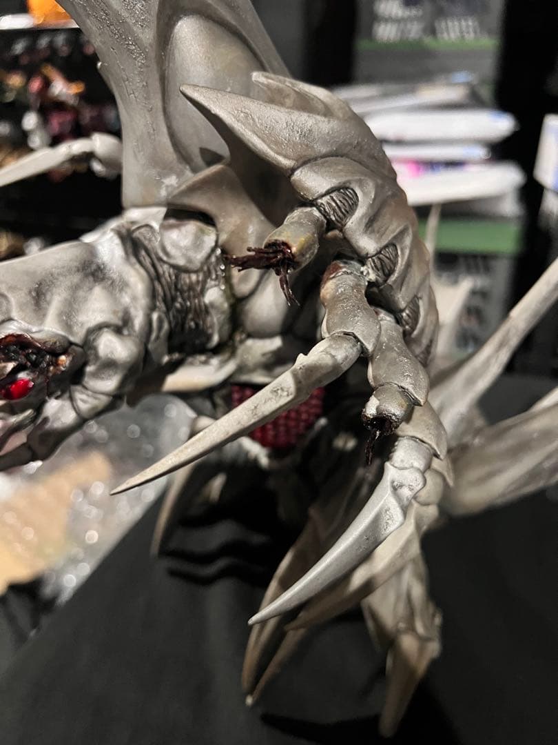 レギオン ガメラ2 レギオン ダメージVer 赤目 フィギュア　ジャンク