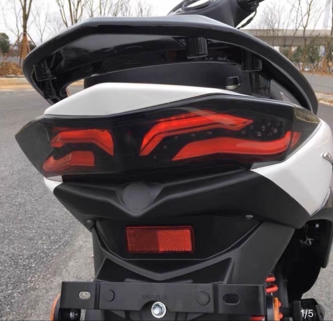 シグナスX3型 LEDスモークテールランプ