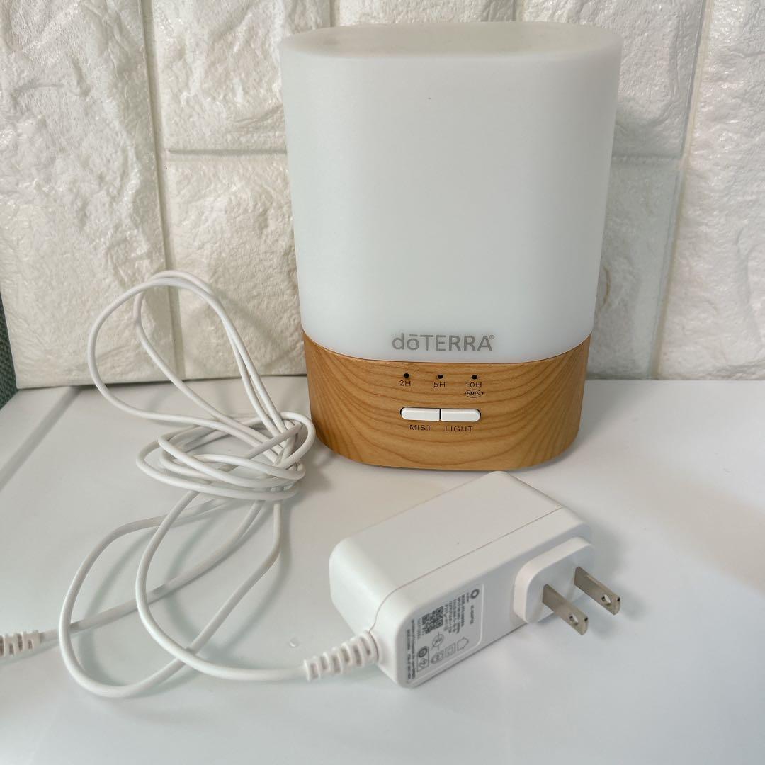 ⚠︎jeekプロフ必読でm(_ _)m⚠︎エッセンシャルオイル　木箱　開封済