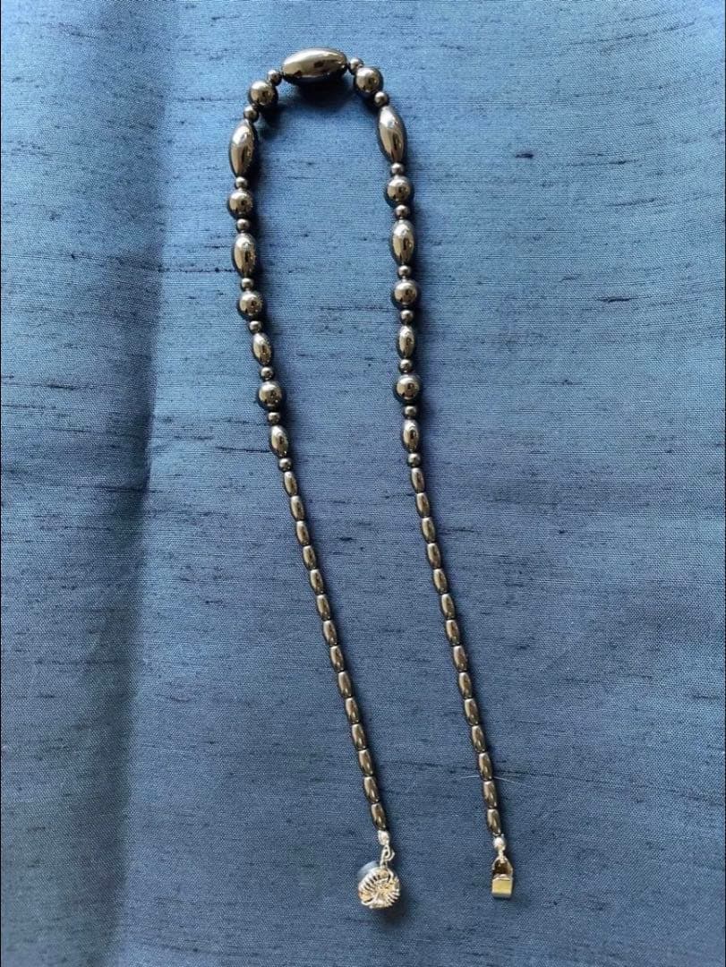 【美品】磁気ヘマタイトネックレス 天然石 フォーマル シンプル上品 綺麗 漆黒❷