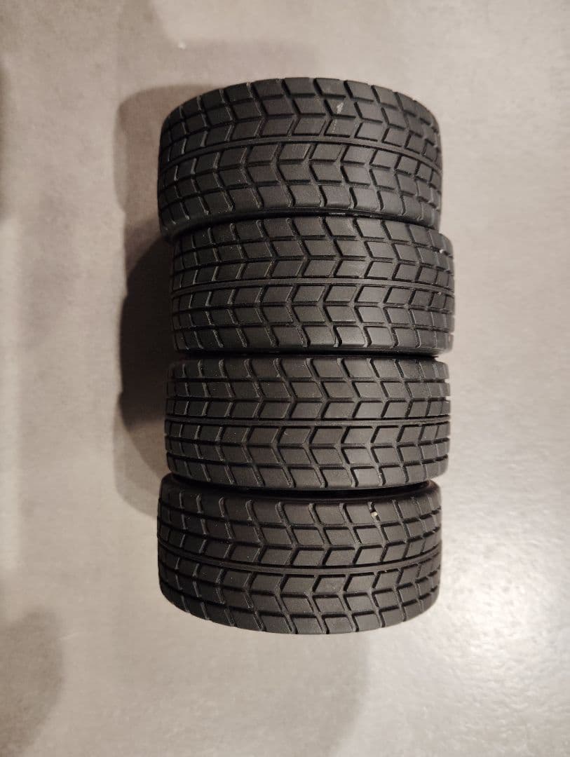 タミヤ 　TTー02　シャーシ　おまけあり