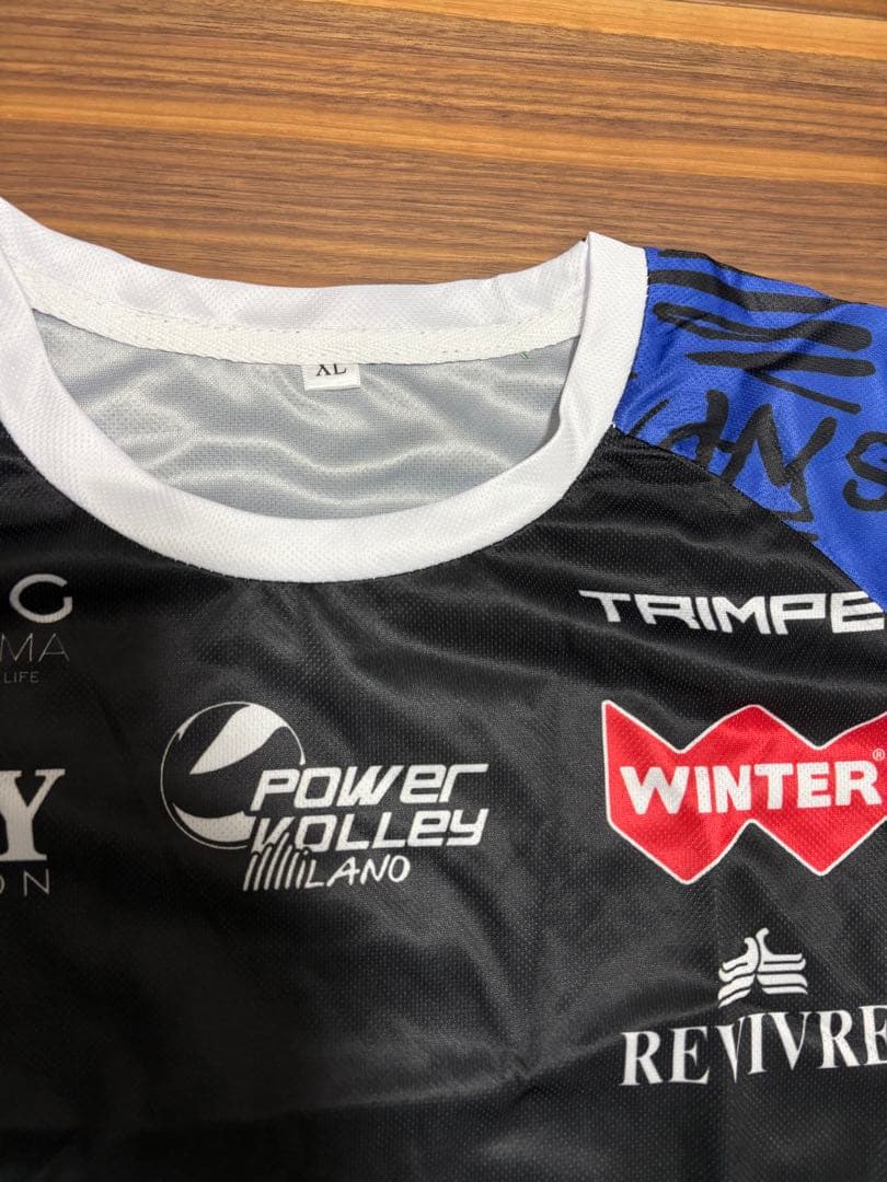 【激レア/新品】セリエA パワーバレー・ミラノ ゲームシャツ 豪華ロゴ入り　青