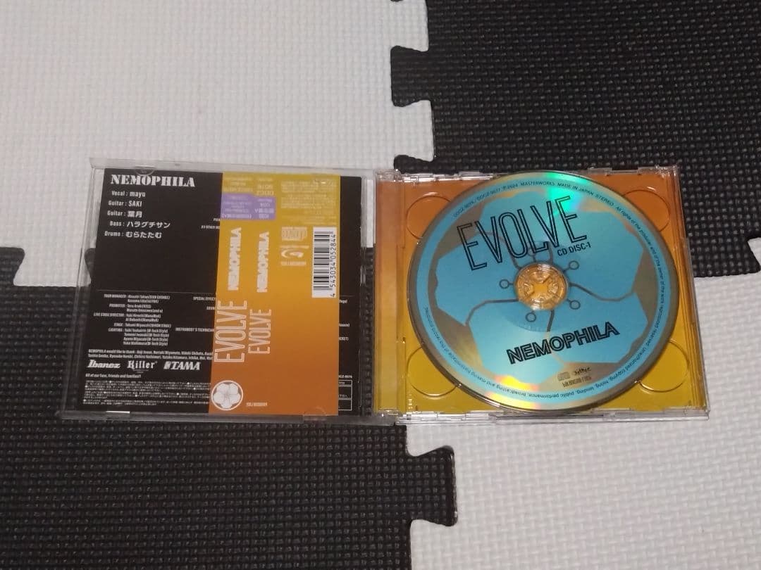 ま*う様 美品 NEMOPHILA 『EVOLVE』限定盤 直筆サイン入りCD