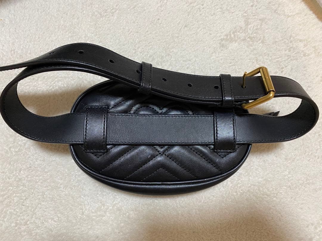 Gucci GGモーメントベルトバック