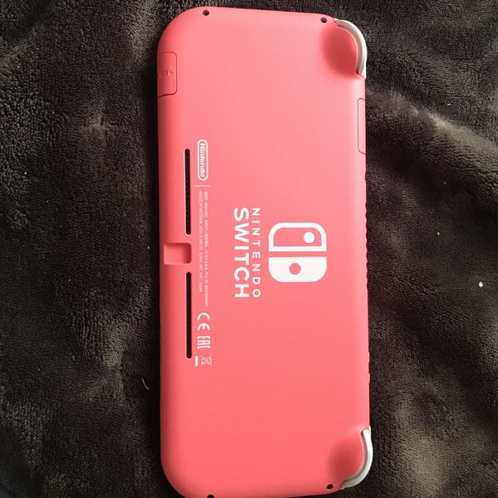 Nintendo SWITCH LITE コーラルピンク