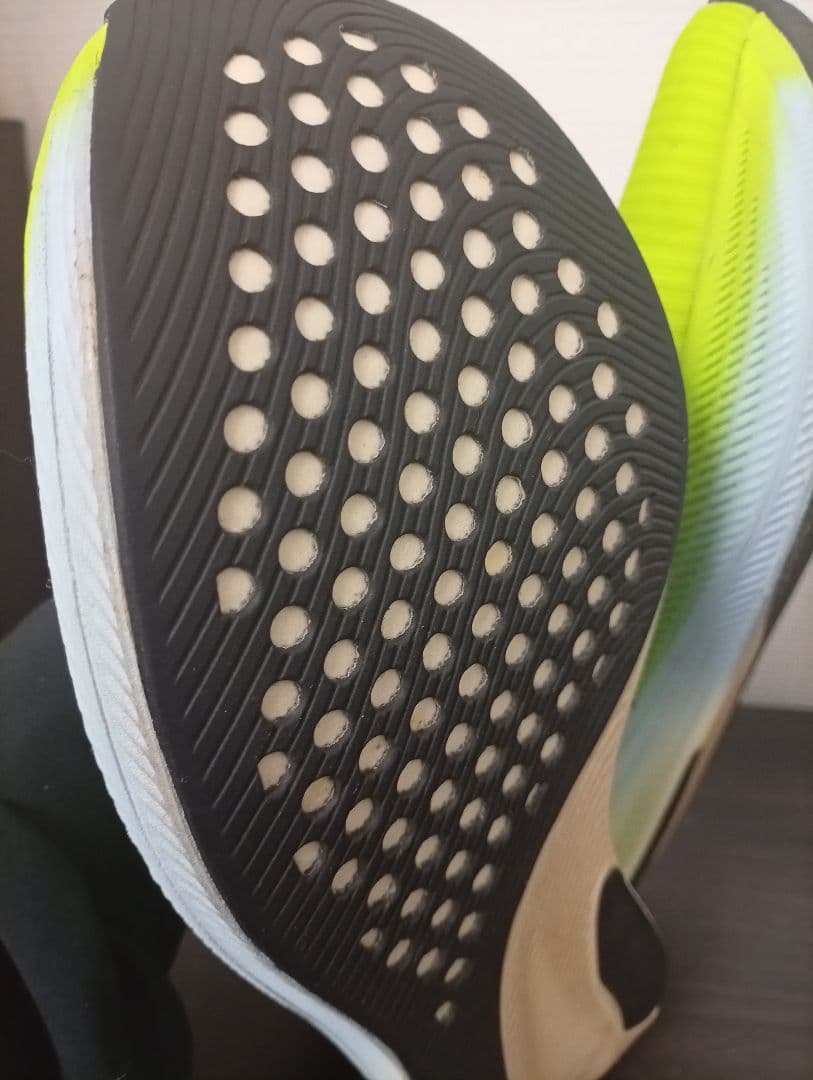 アシックス メタスピードスカイ 1011B215 301　27.5cm