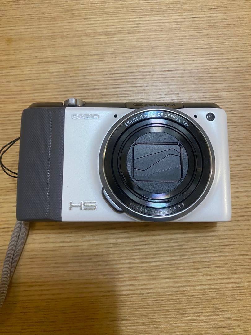 CASIO EXILIM ホワイト デジタルカメラ