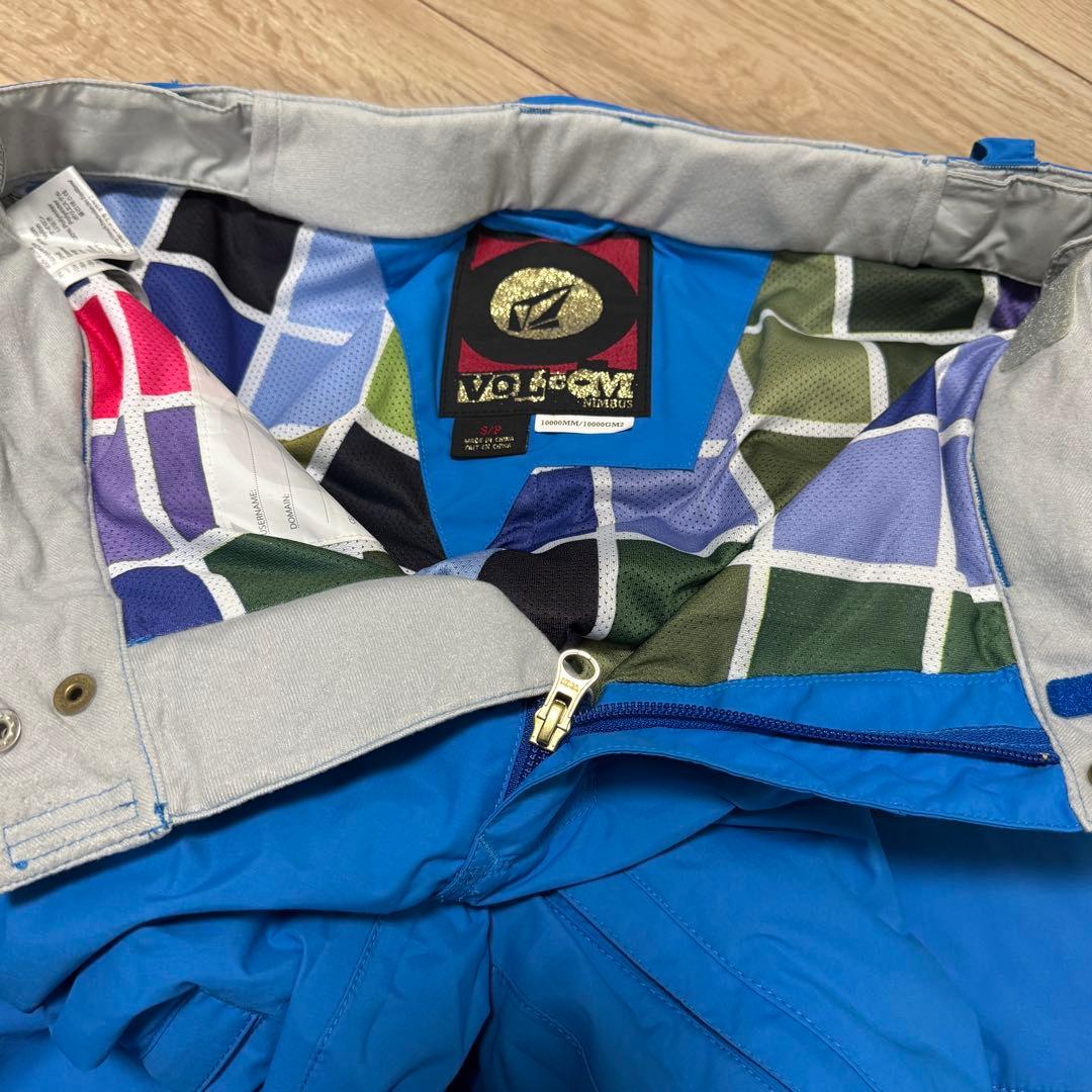 値下げ！　上下セット　ベルト付き　VOLCOM ボルコム　スノーボードウェア