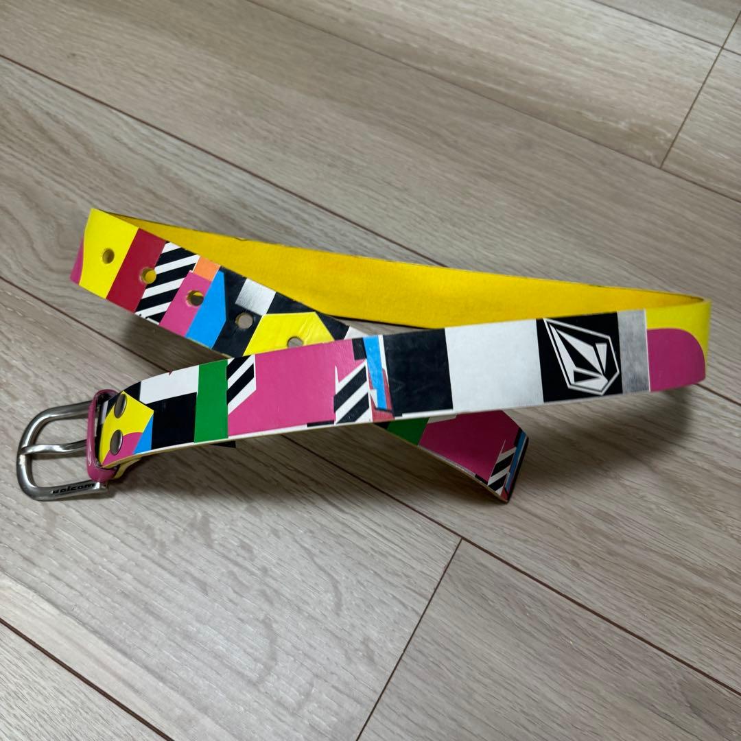 値下げ！　上下セット　ベルト付き　VOLCOM ボルコム　スノーボードウェア